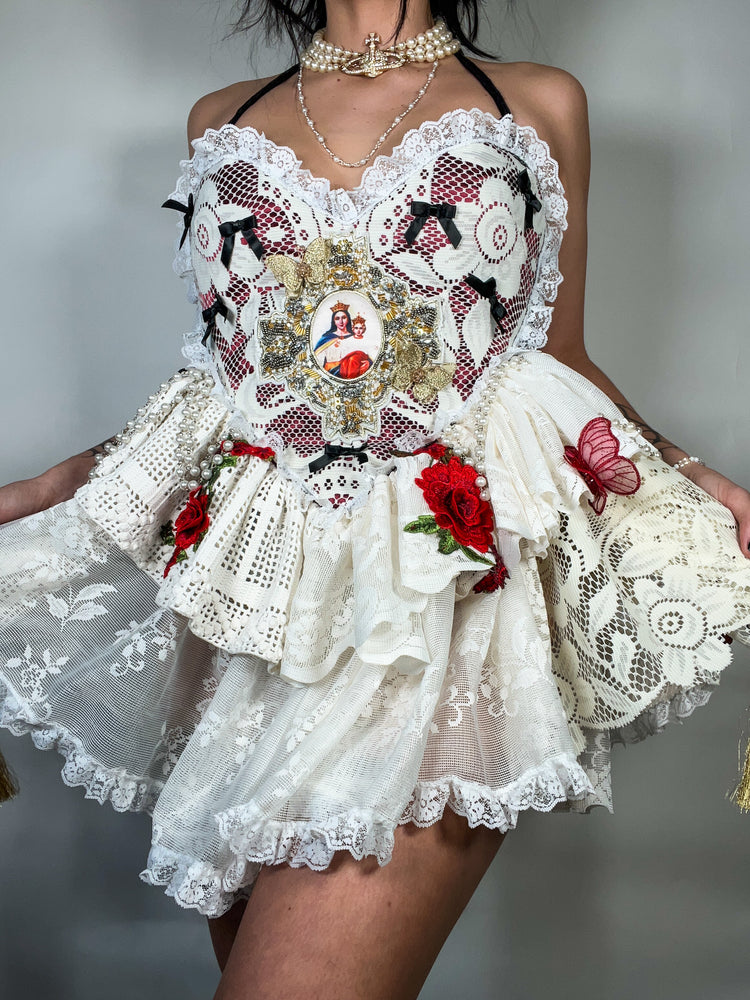 
            
                Load image into Gallery viewer, Santa Deluvina Dress
            
        